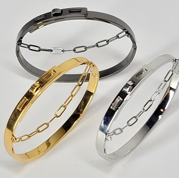 NEW 18K Gold Stainless Steel with Chain Bracelet - Picture 3 of 13